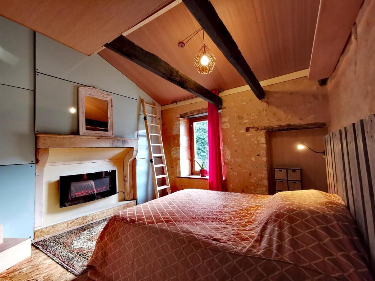 Chambres Des Forges Cellefrouin 外观 照片