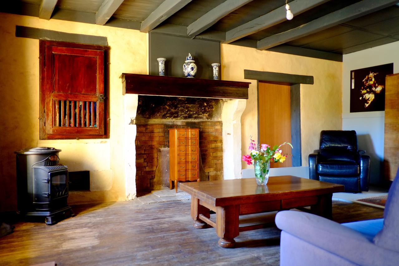 Chambres Des Forges Cellefrouin 外观 照片